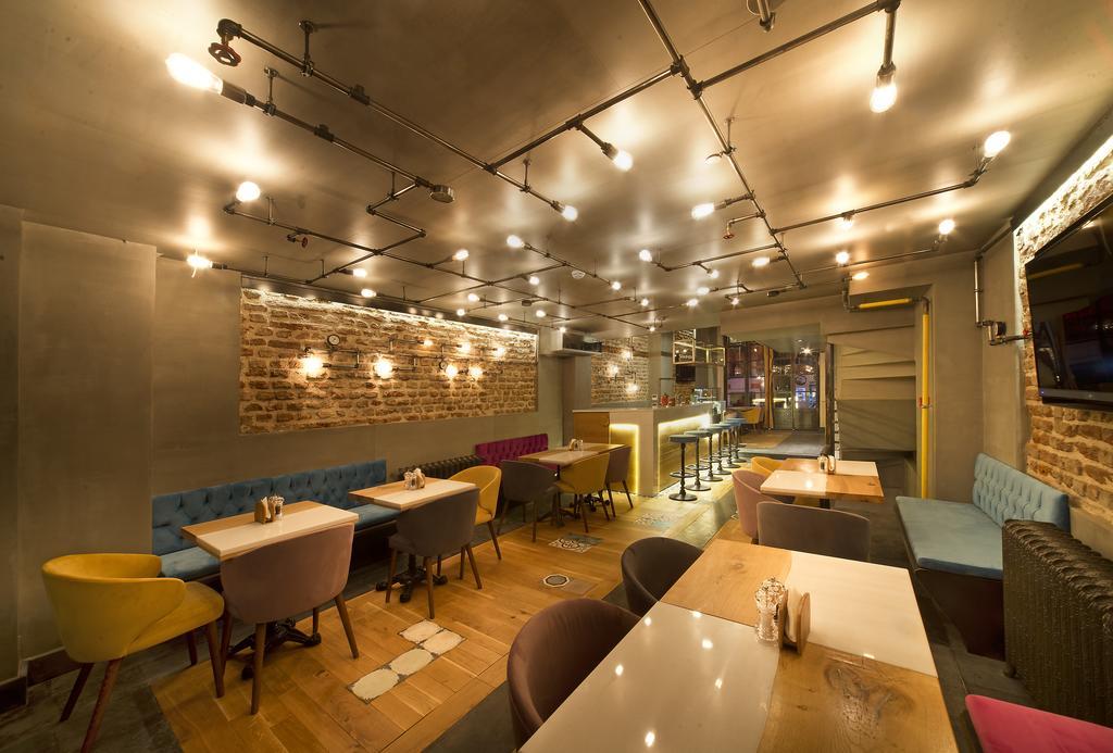 Hotel Taksim Avenue 4*