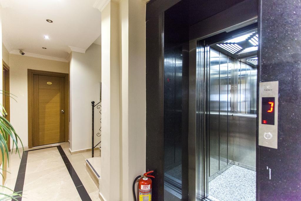 Otel Pera Life