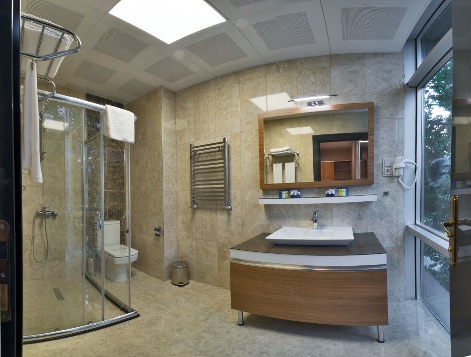 Hotel Alphonse 3*