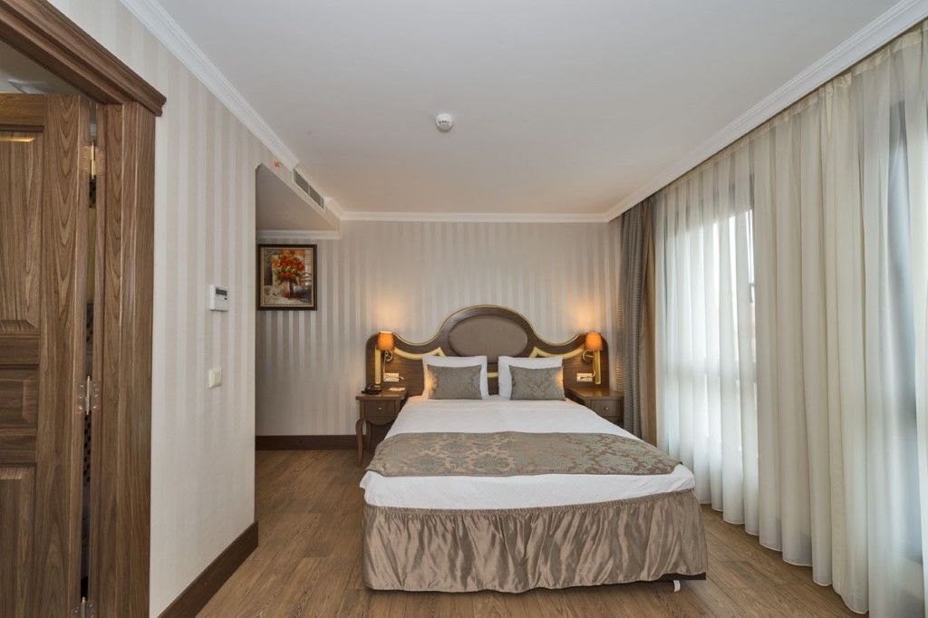 Hotel The