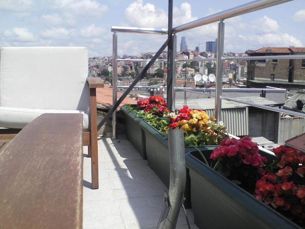 Hotel Nicoleport 3*
