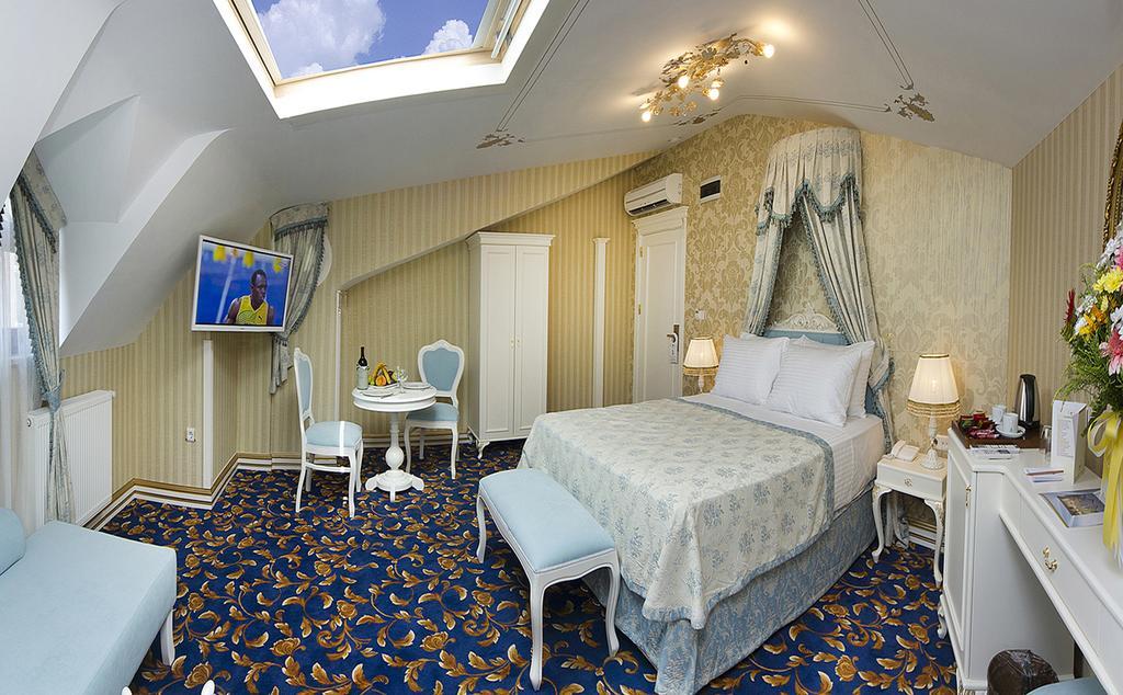 Fuat Bey Palace & 4*