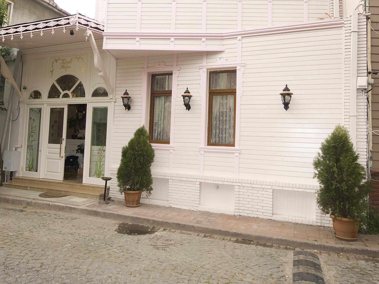 Acomodação com café da manhã  Fuat Bey Palace & 4*