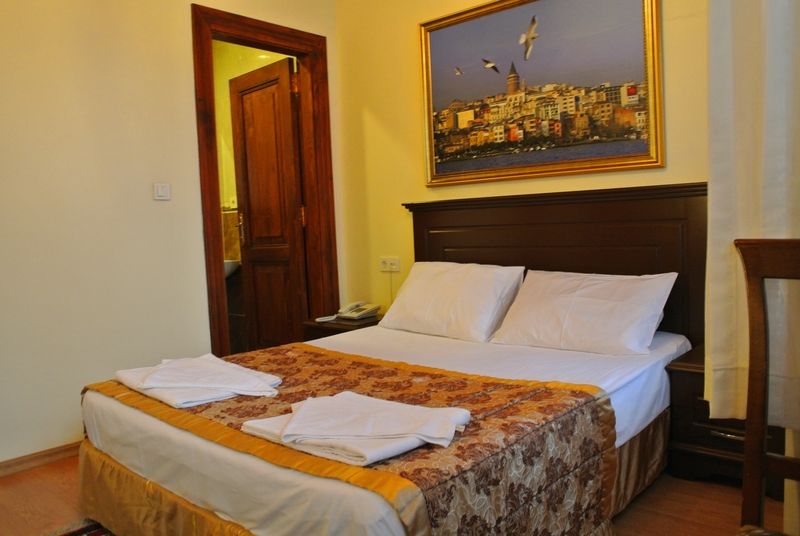 Oda ve Kahvaltı Emirhan Hotel, Sultanahmet