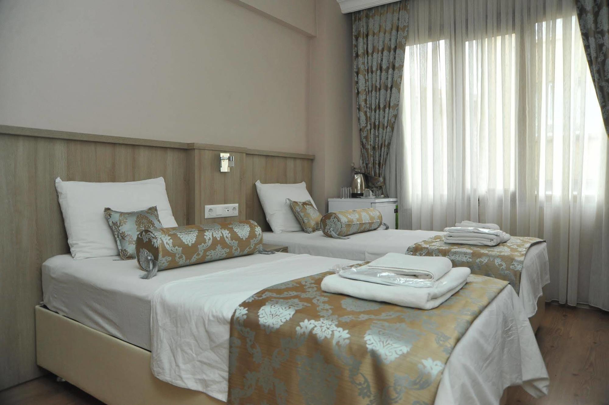 Hotel Serra Boutique 3*