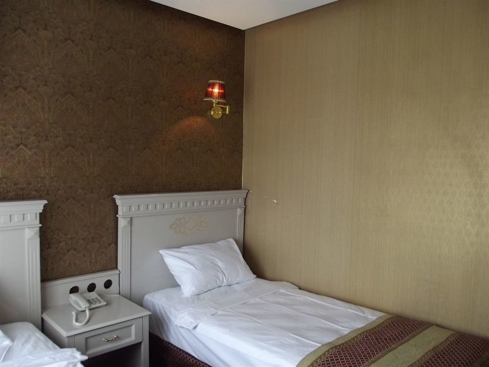 Golden Gate Topkapi Hotel 3*