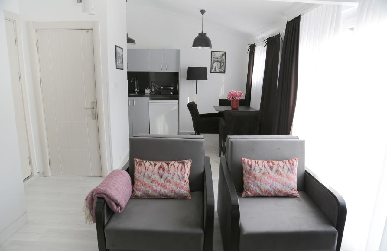 Bayer Apartment