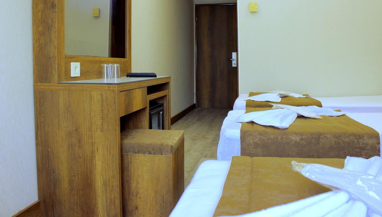 Otel Buyuk Paris