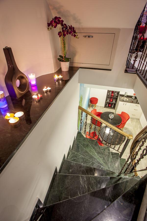 Taksim Sem House 2*