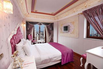 Golden Hill Hotel