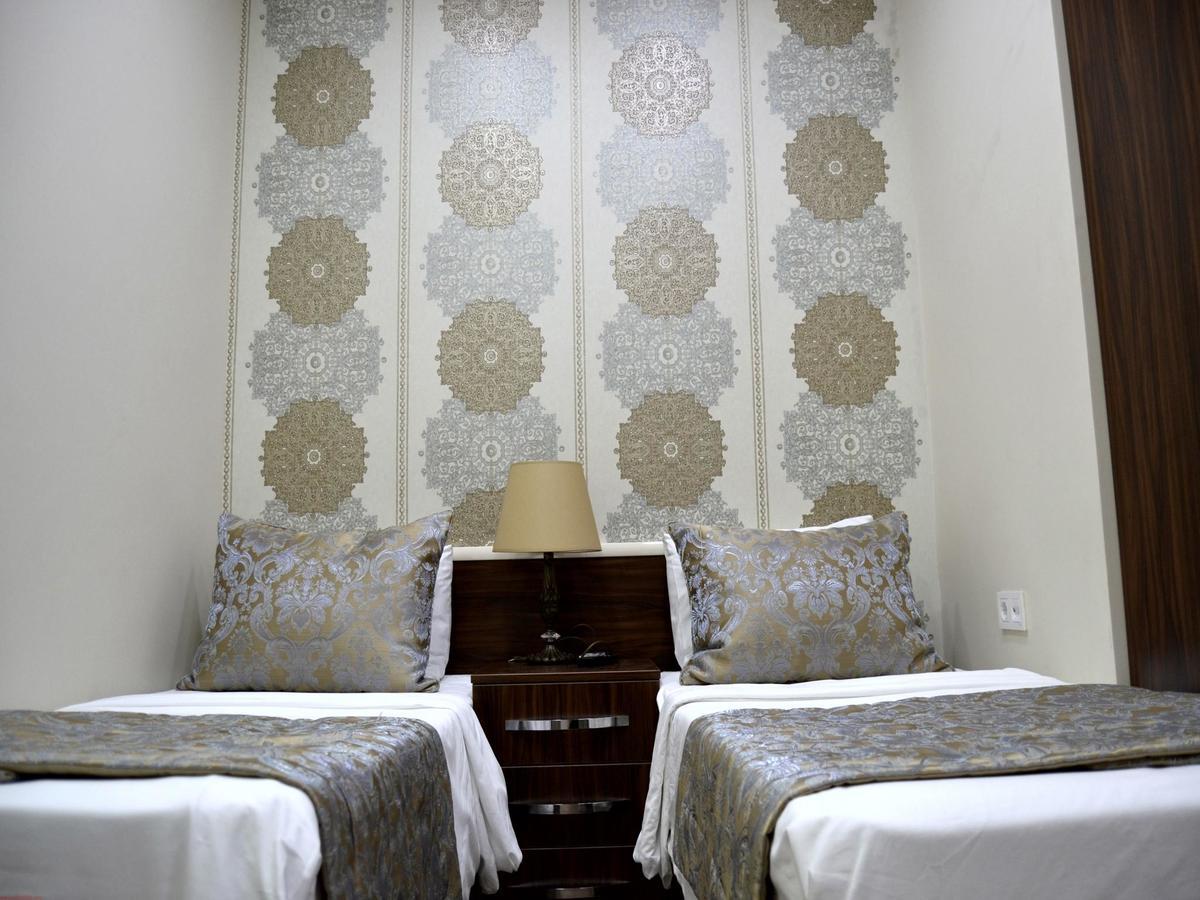 Hotel Stone Art