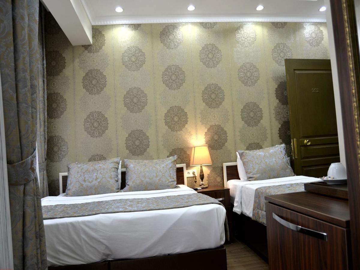 Hotel Stone Art