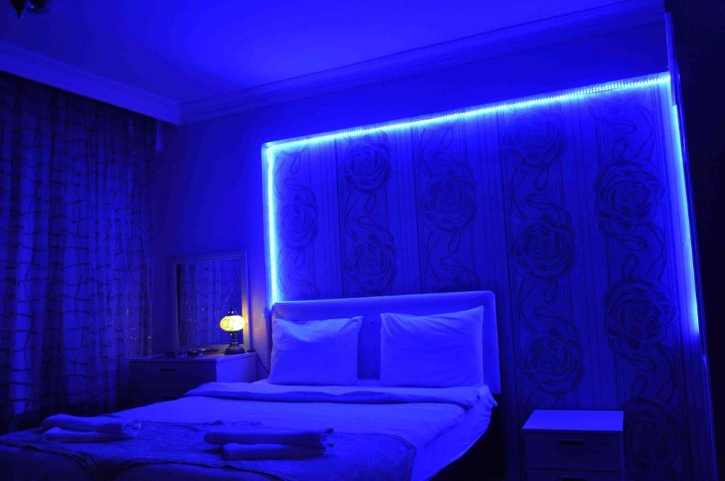 Caravan Palace Apart Istanbul