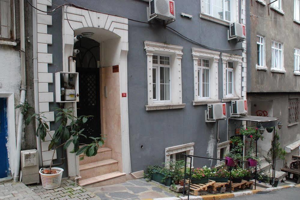 Nicoleport Hotel