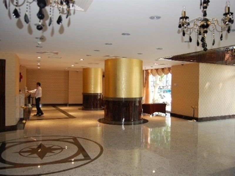 Hotel Golden Hill 4*