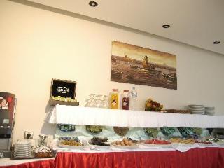 Sembol 3* İstanbul
