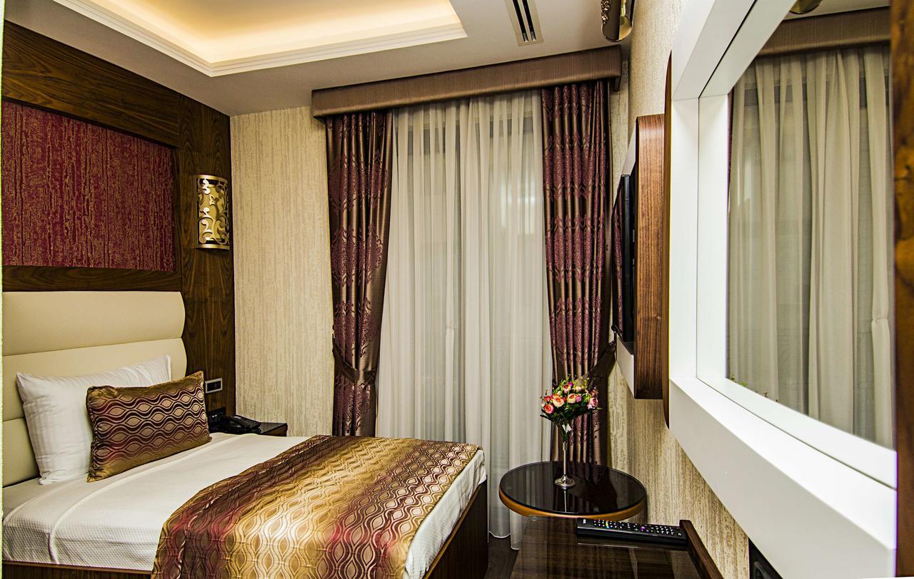 Vertu Hotel 2*