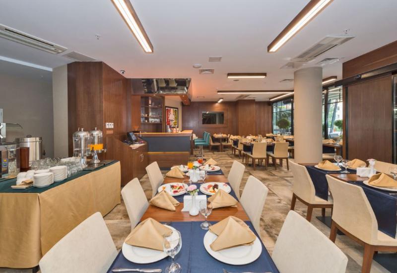 Hotel Boursier 1&spa 4*