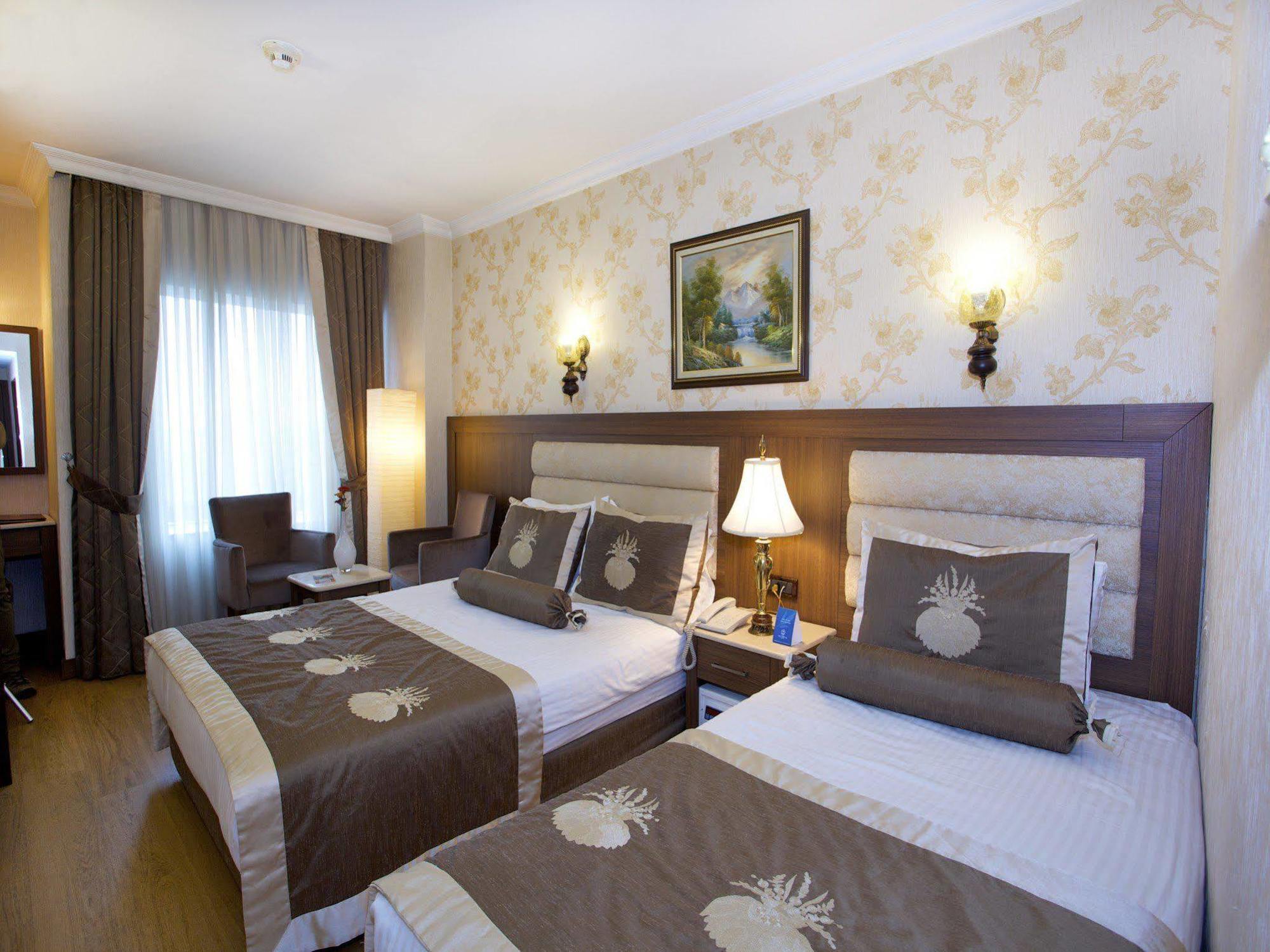 Hotel Grand Hilarium 4*