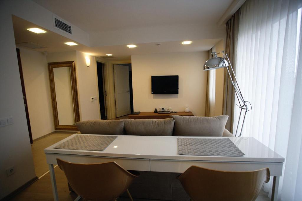 Apartamento Nardi Nisantasi *
