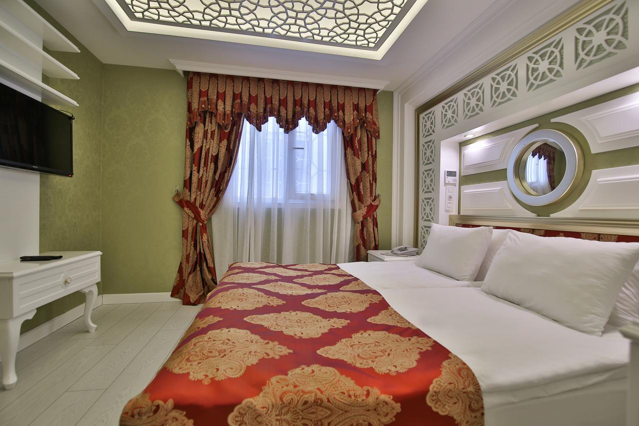 Otel Queens Land 2*