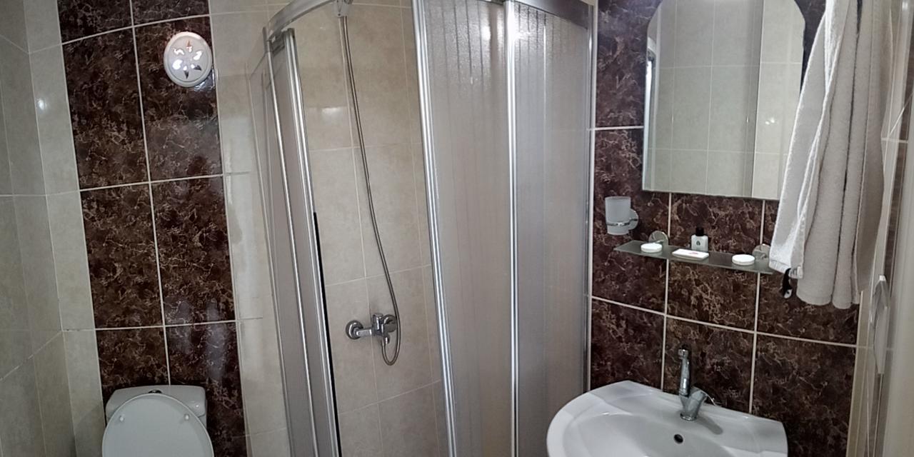 Tuzla Hilal Istambul