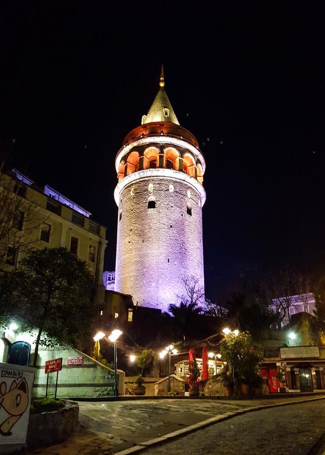 Miss Royal & 3* Istanbul