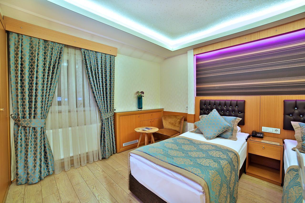 Hotel Resitpasa 3*