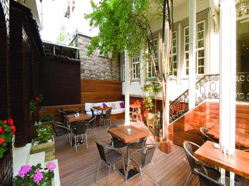 Hotel Avicenna Sultanahmet 4*