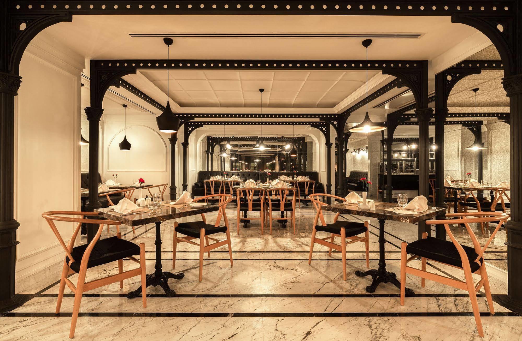 Hotel Metropolitan Taksim 4*