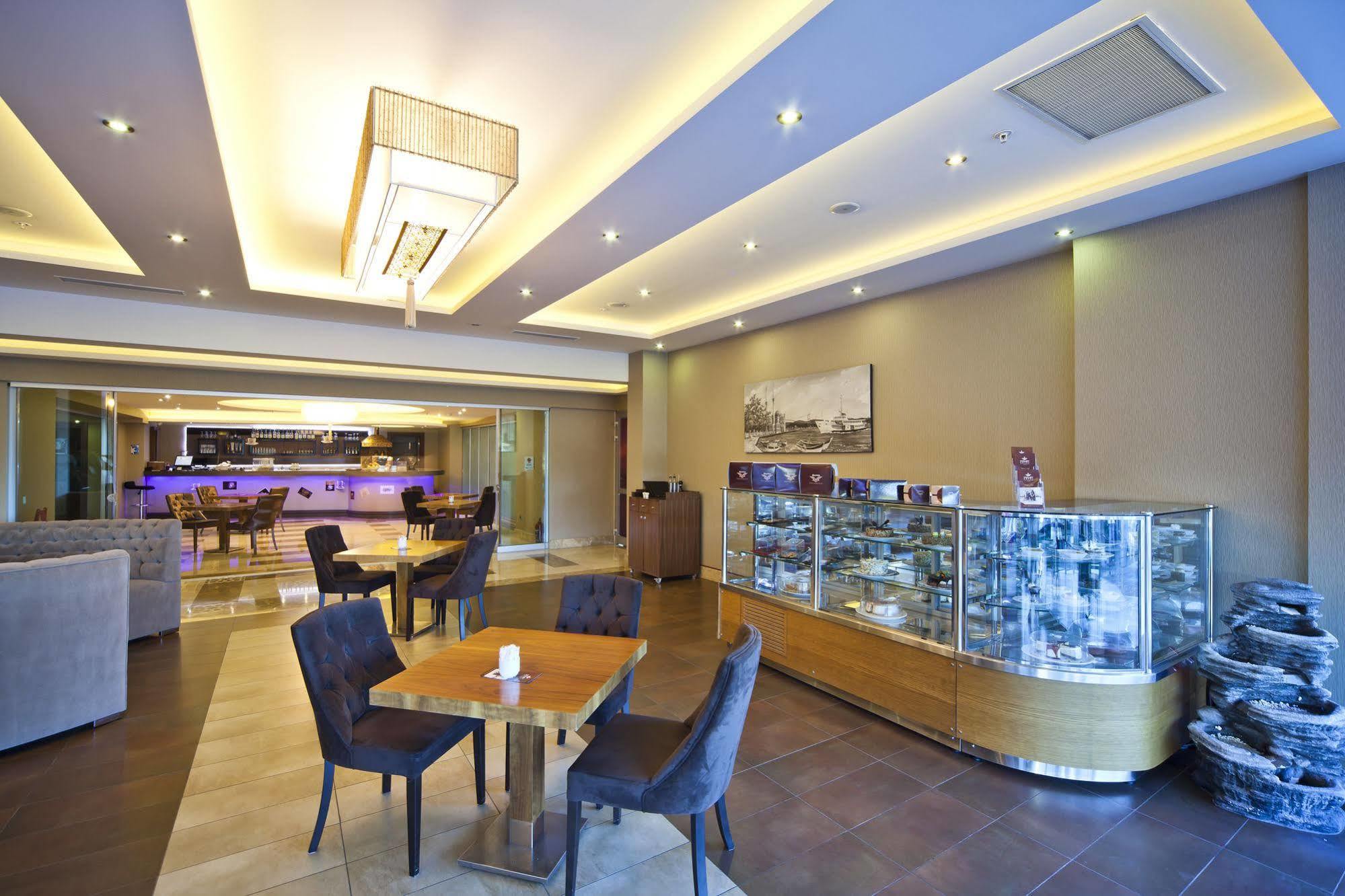 Hotel Volley 4*