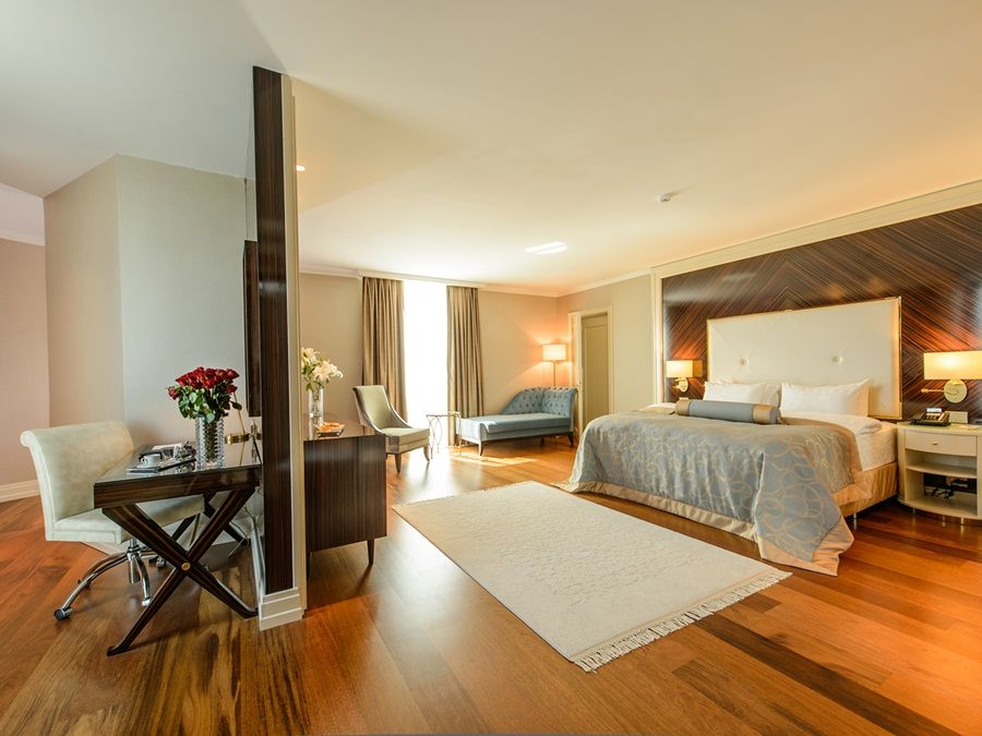 Elite World Florya 5*