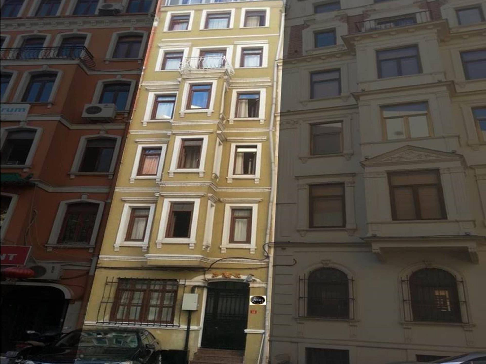 Away Aparthotel