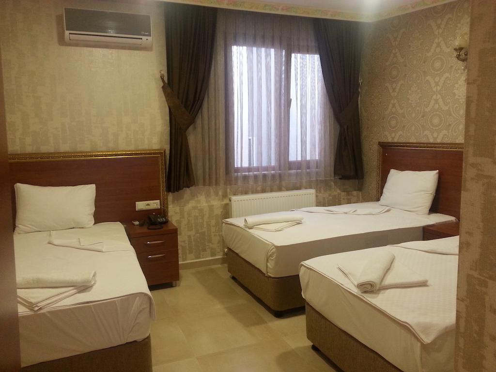 Rio Hotel 2*
