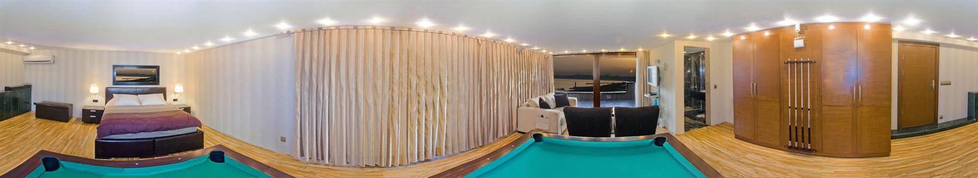 Bella Hotel 2*