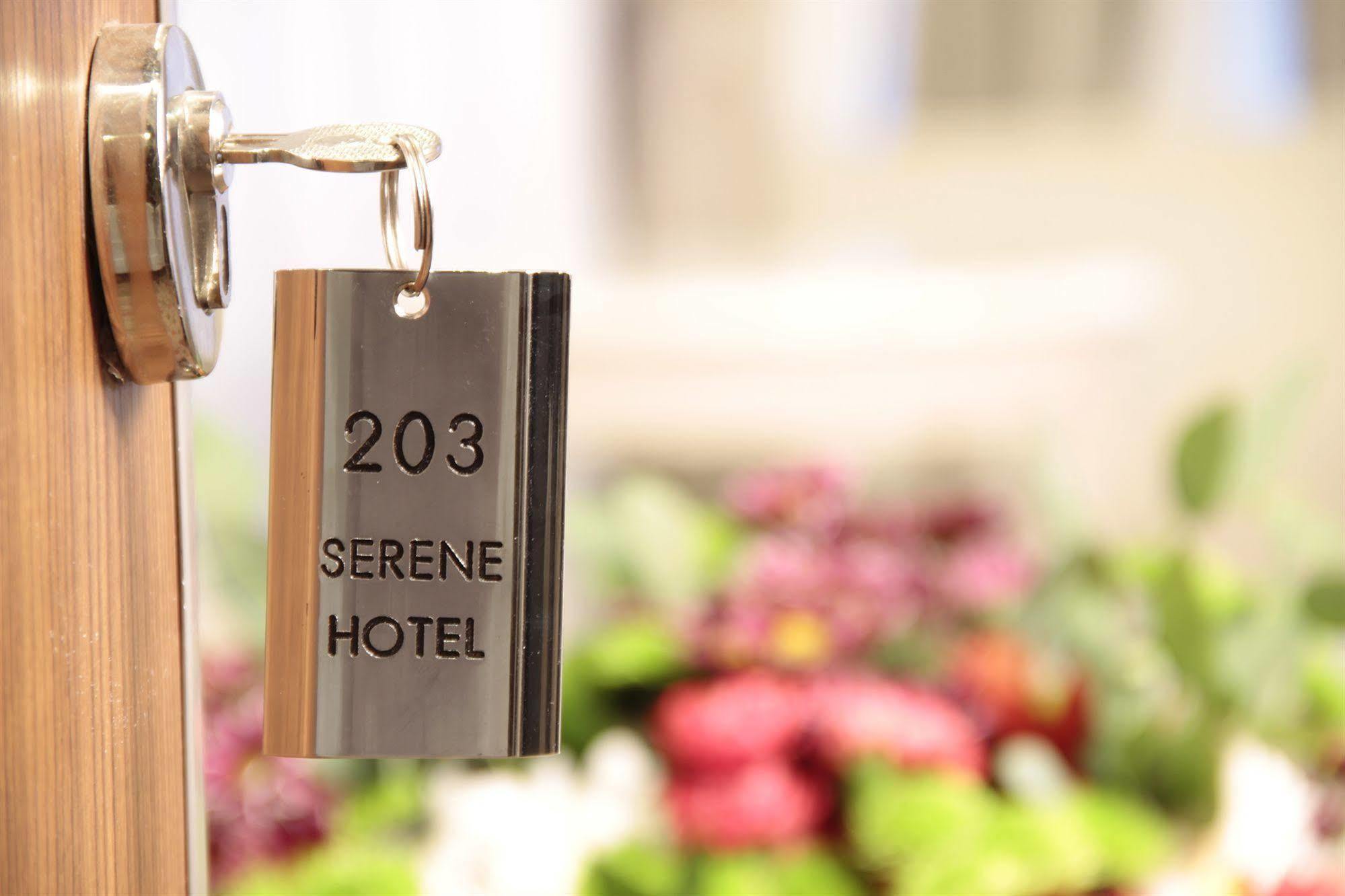 Hotel Serene