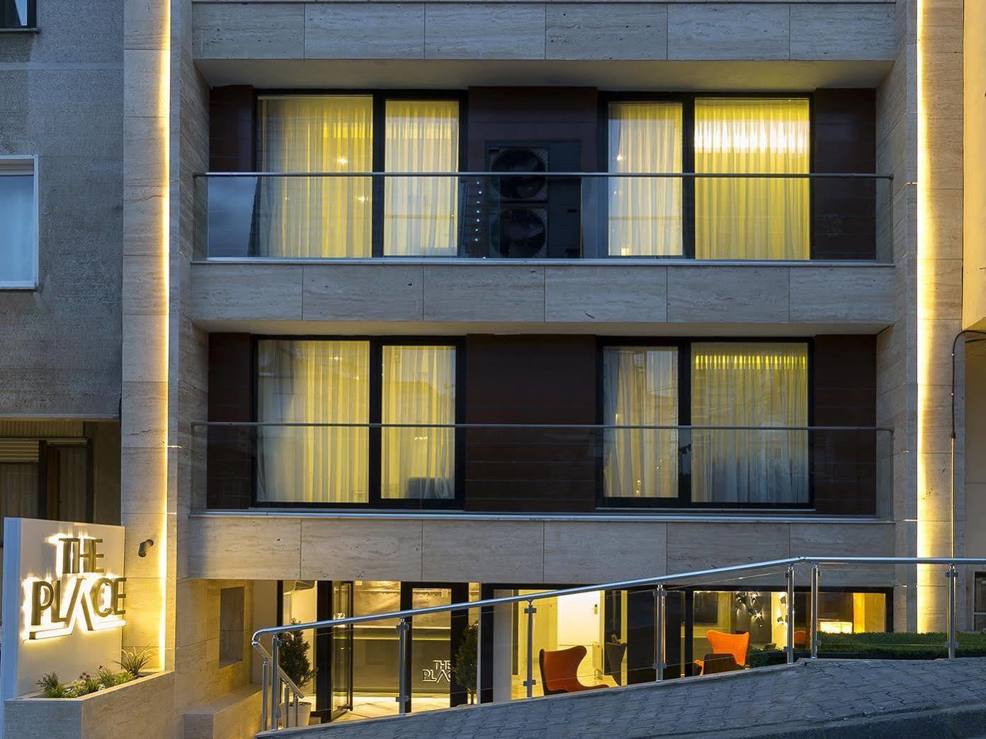 The Place Suit & Apartments 5*