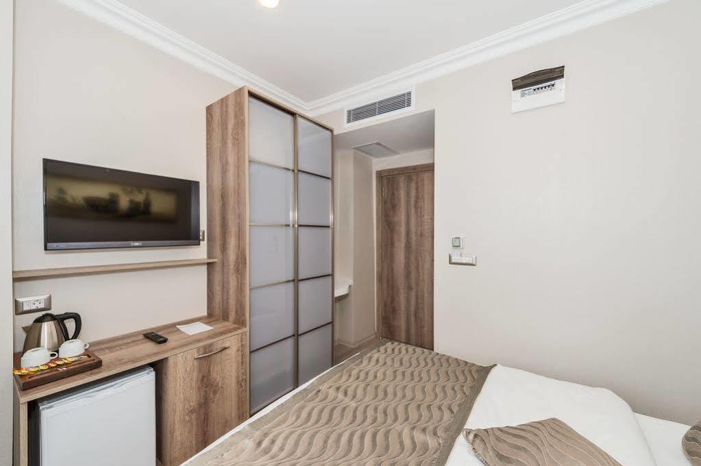 Hotel Alphonse 3*