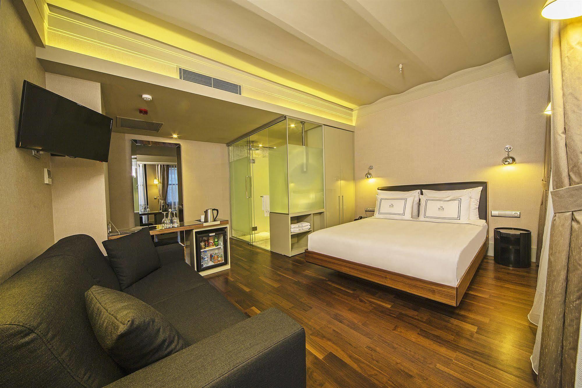 The Haze Karakoey 4* Istanbul