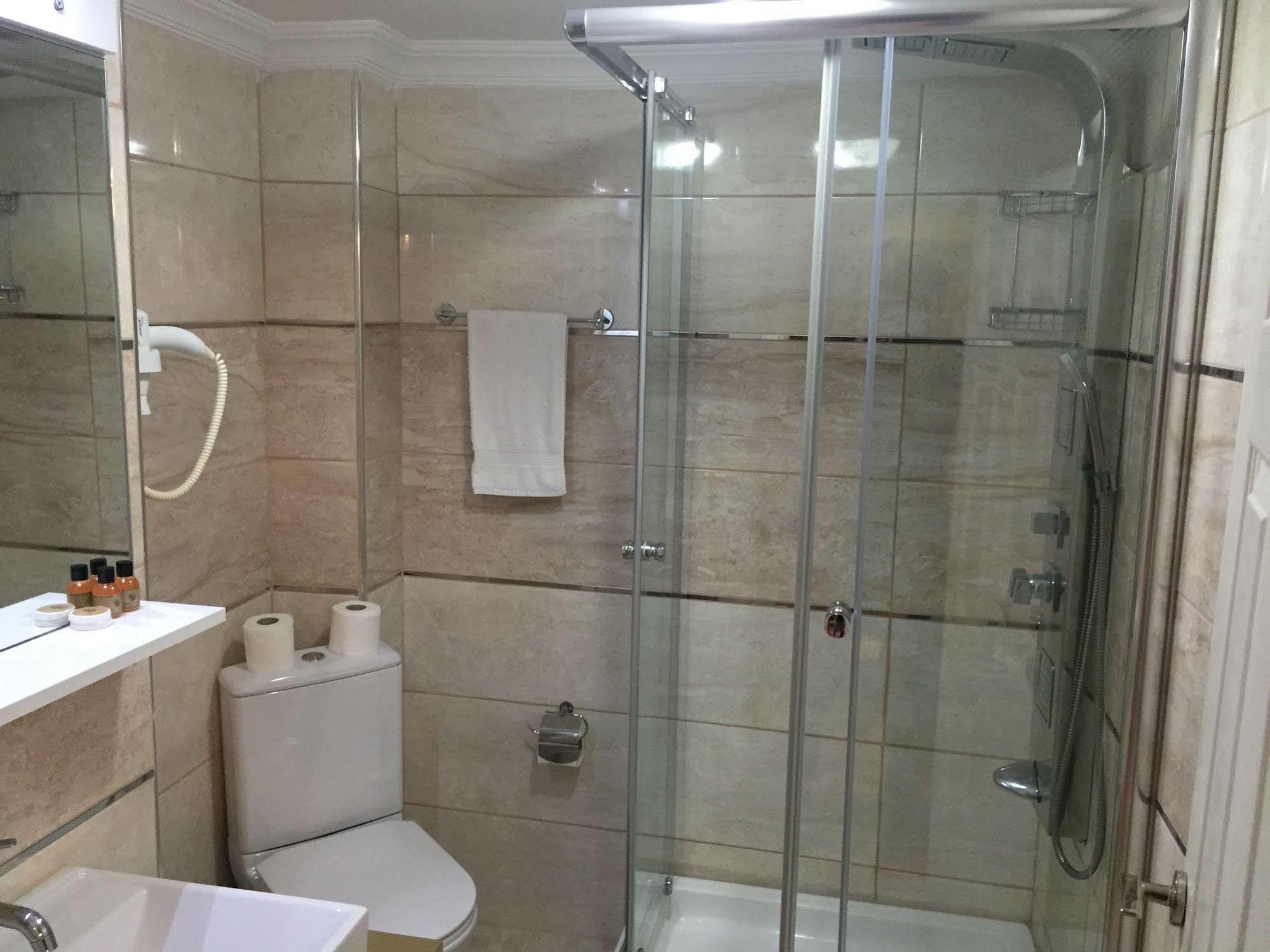 Nar Sultan & Aparts 2* Istanbul
