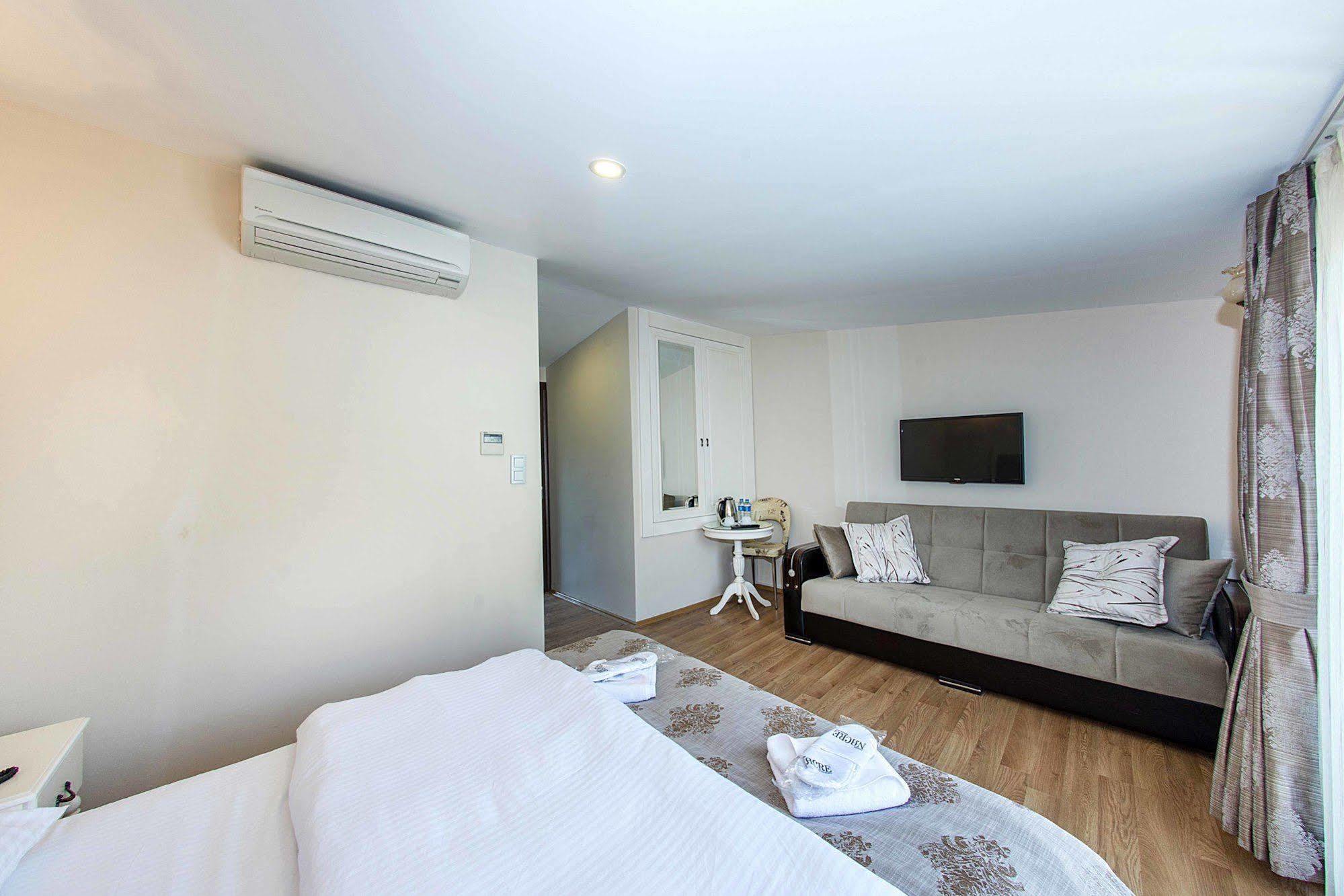 Nacre Boutique 3*