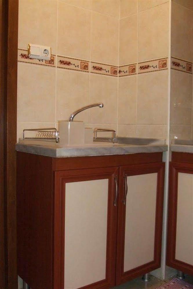 Caravan Palace Apart Aparthotel 2*