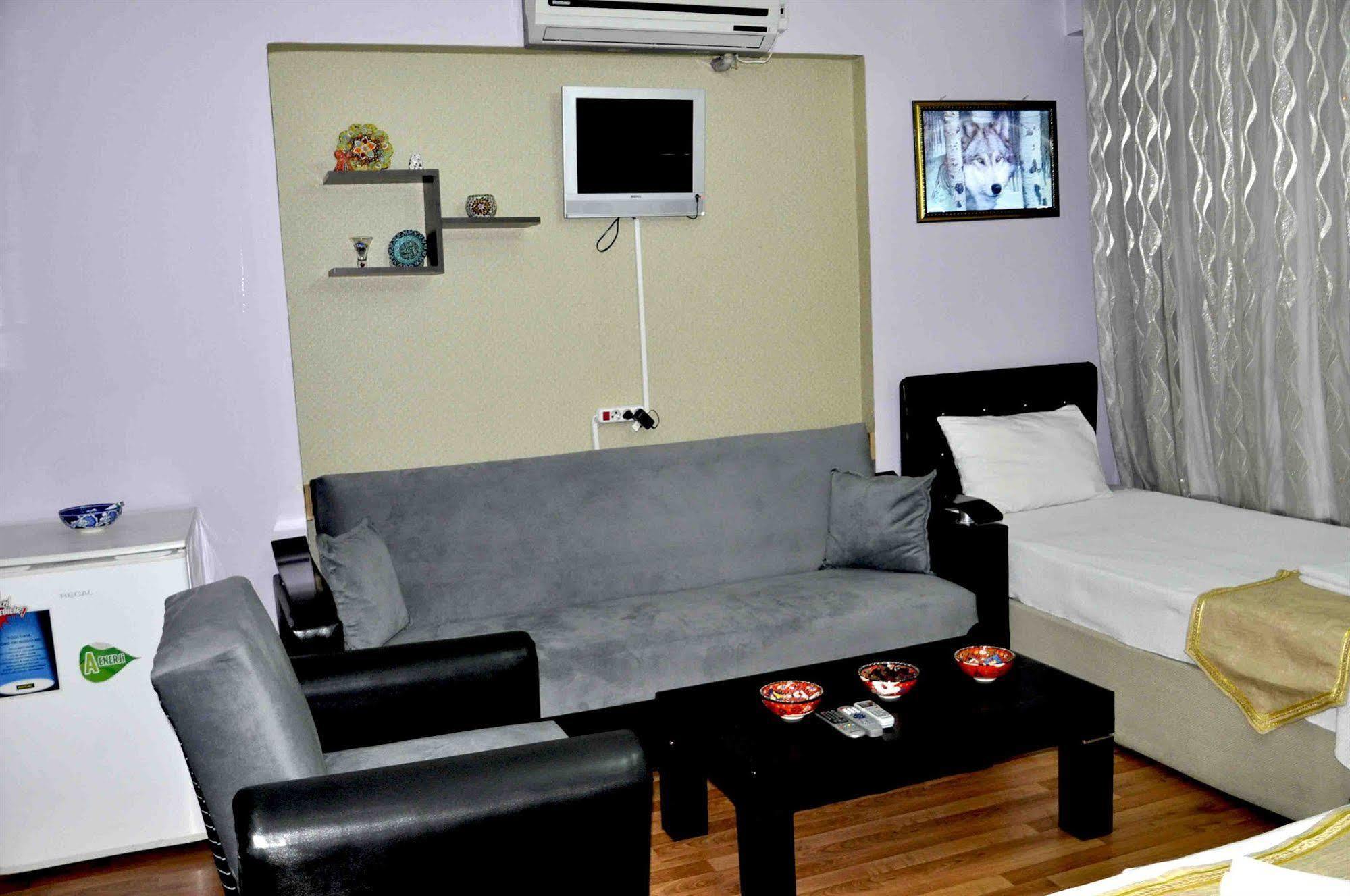 Caravan Palace Apart Aparthotel