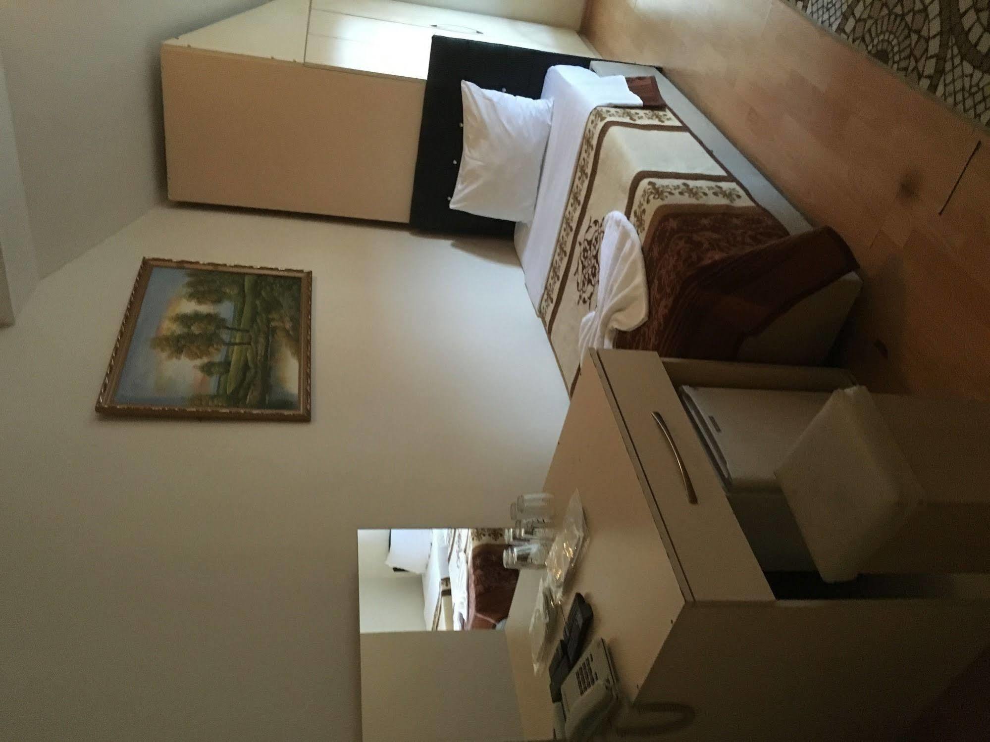 Oeruen Otel