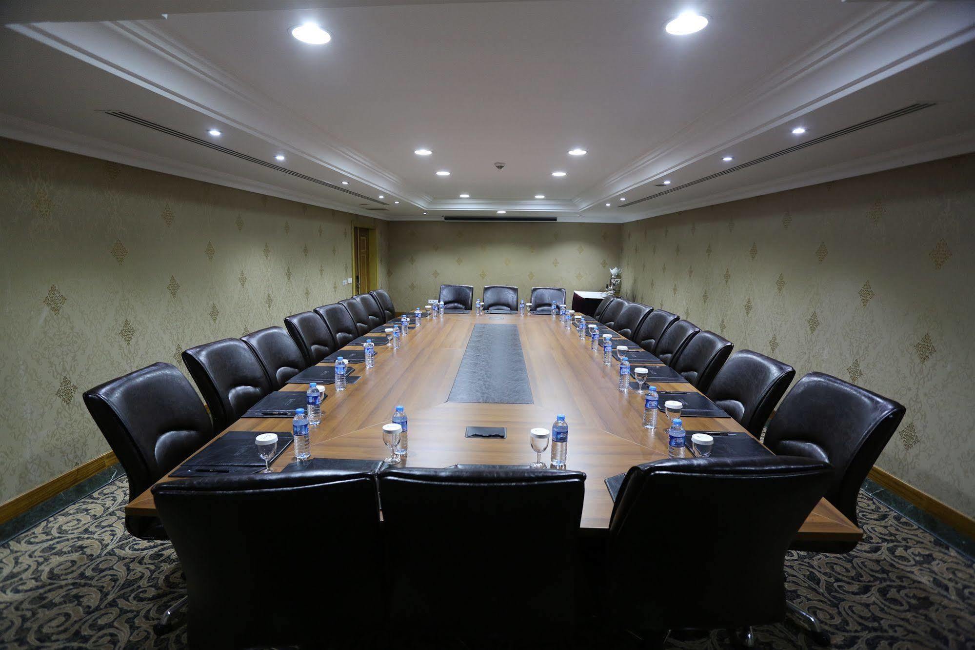 Hotel The Park Merter 5*