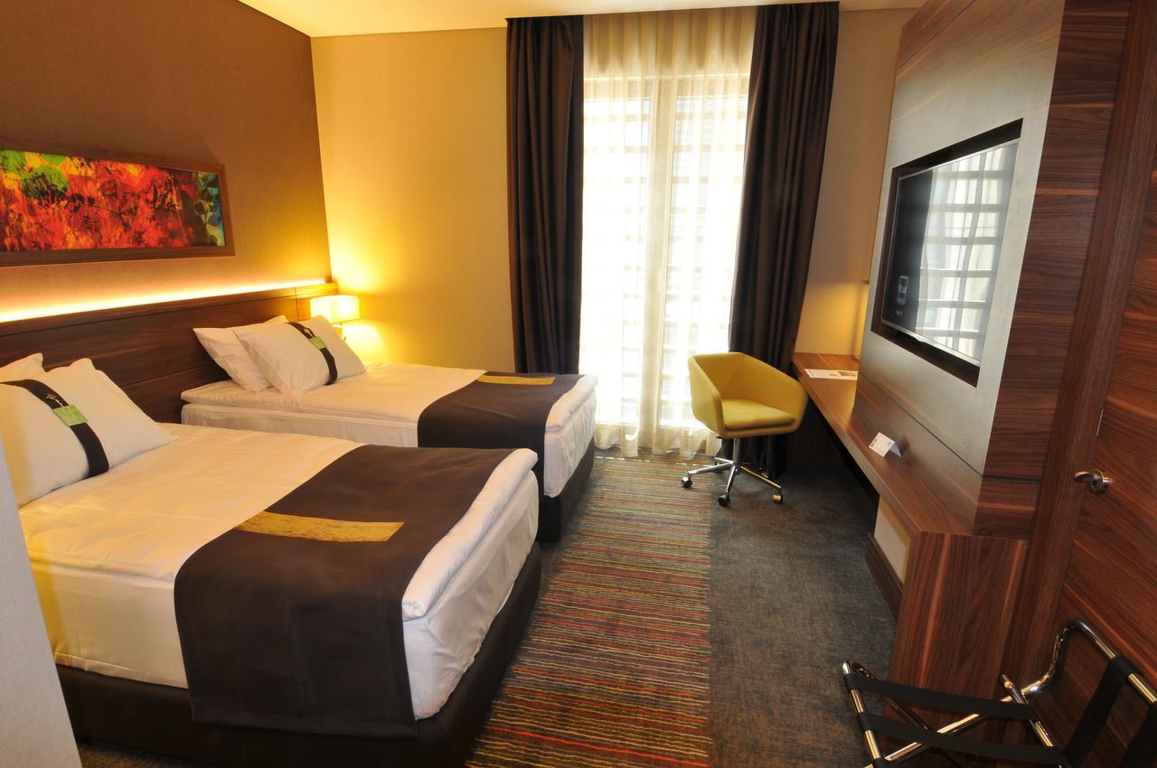 - Kadikoy By Ihg Hotel