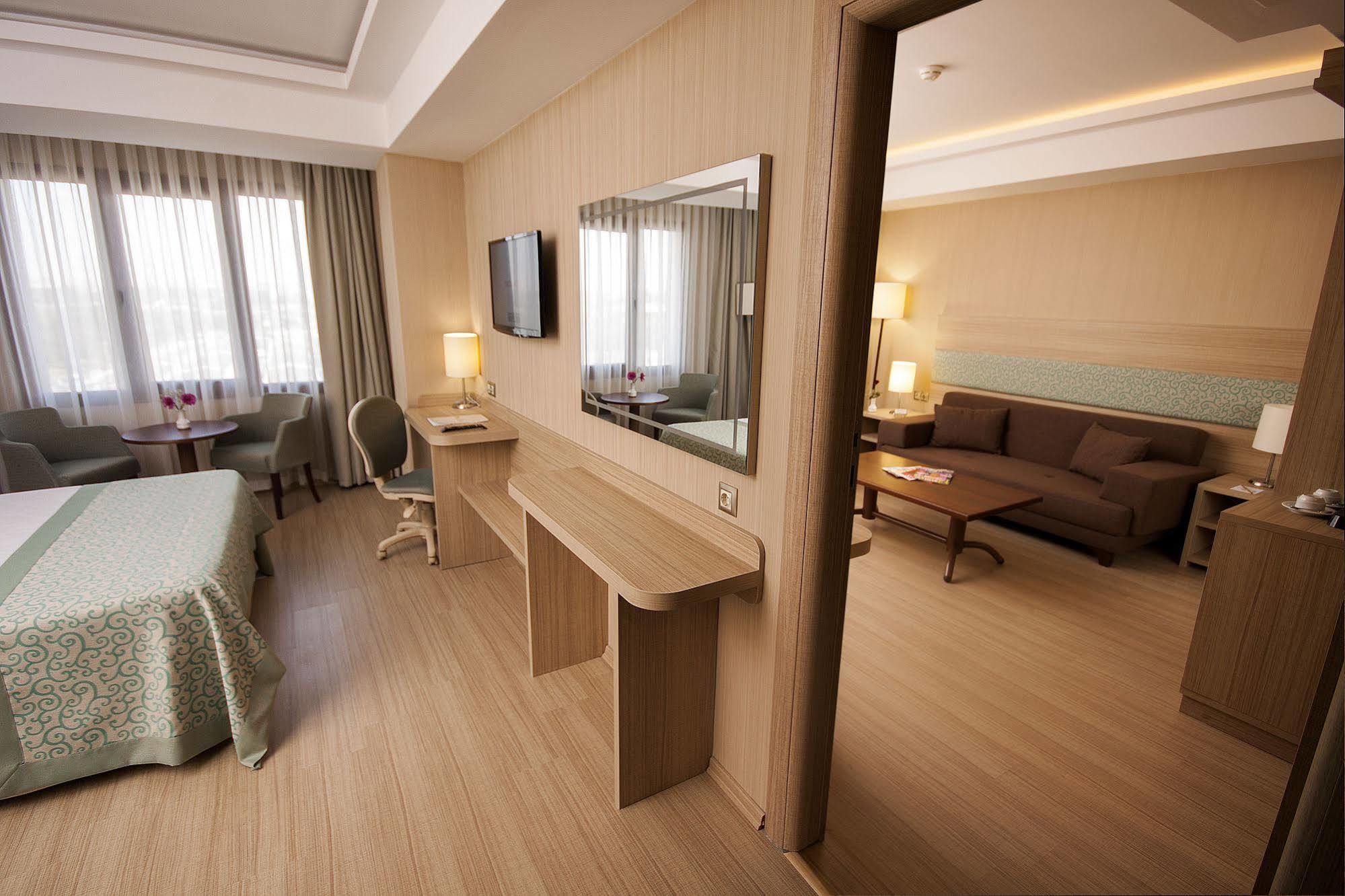 Golden Way Giyimkent Hotel