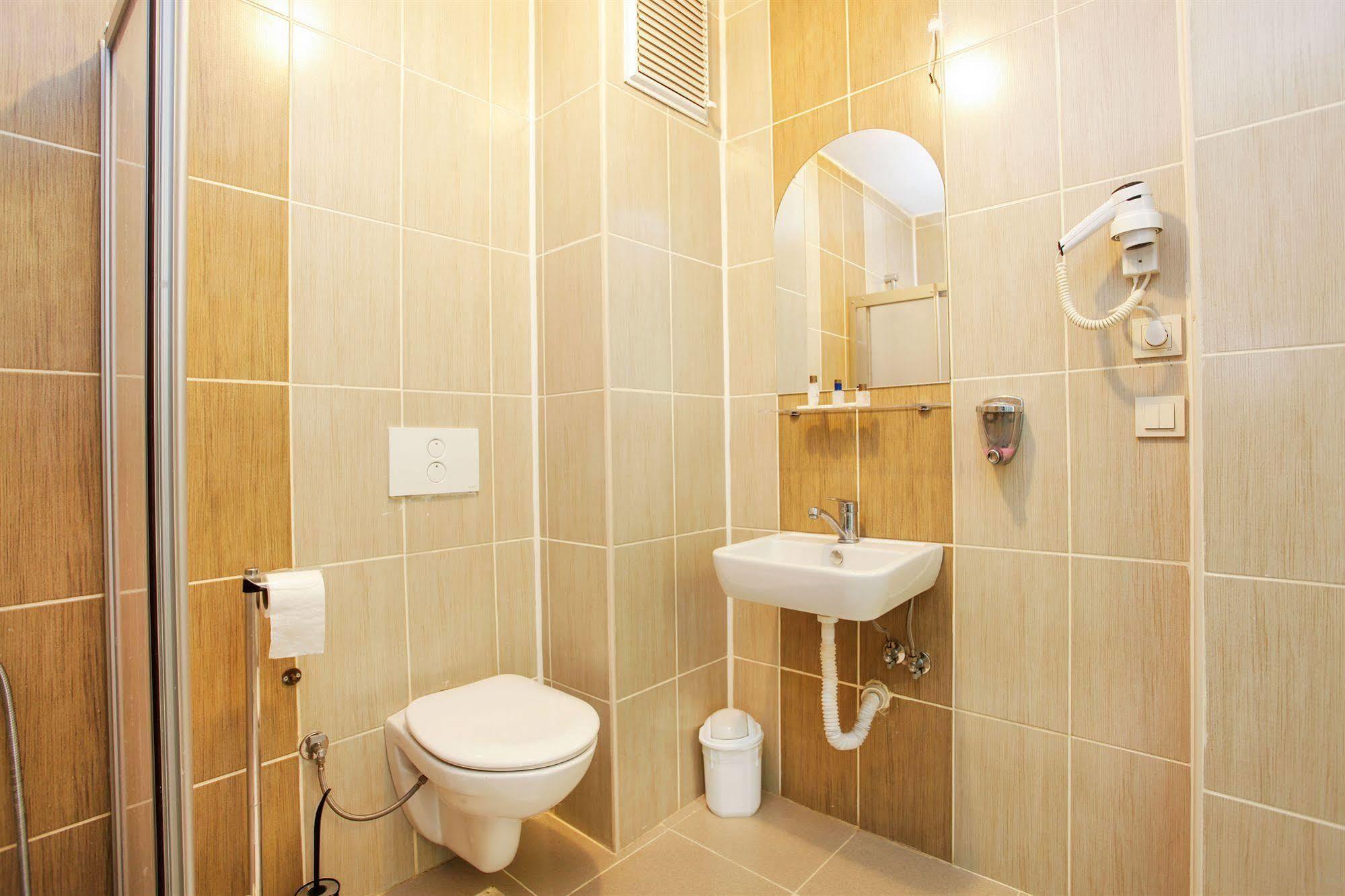 Casa Mia Hotel 4*