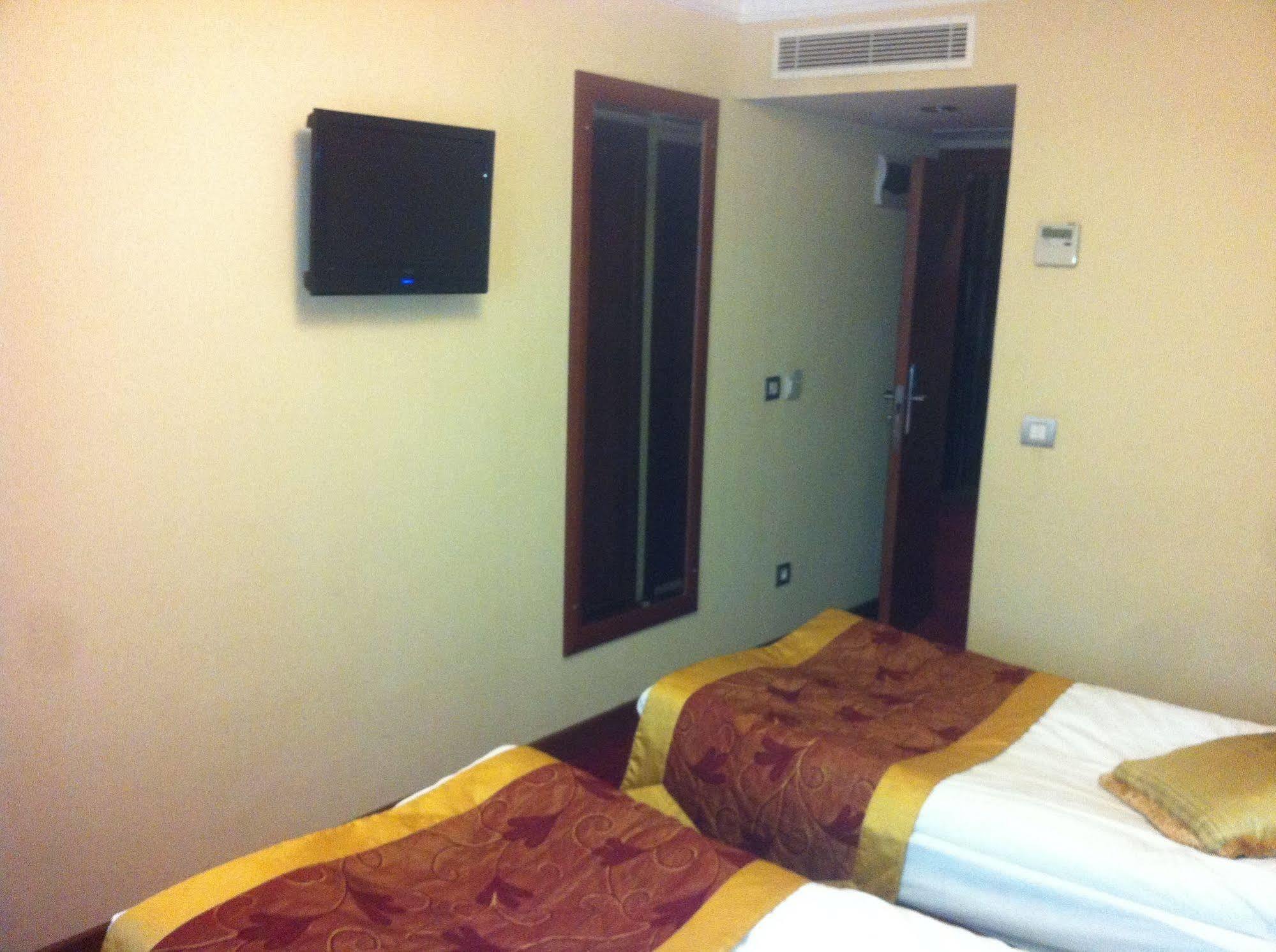 Hotel Linda Istanbul