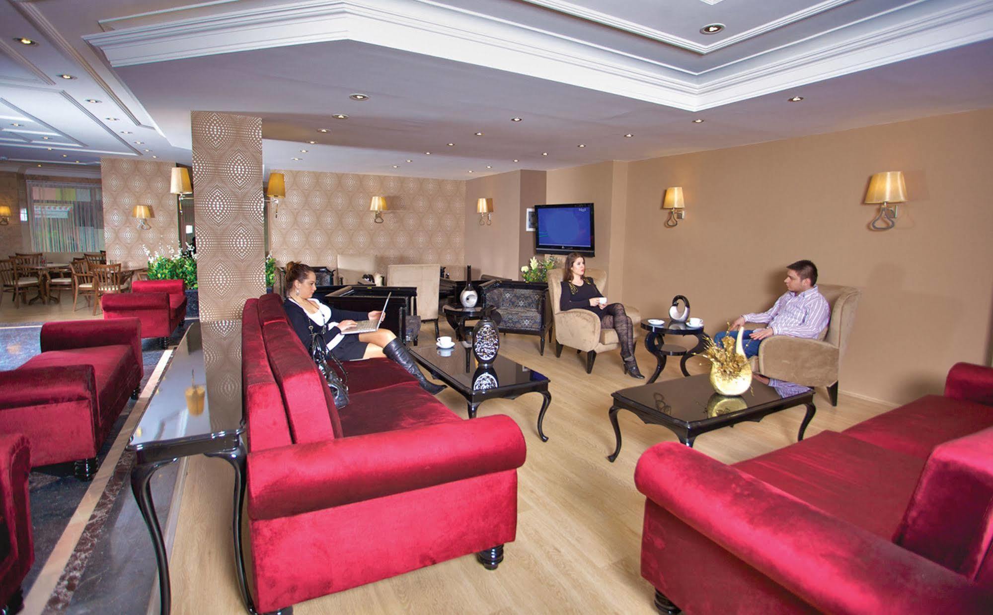 Grand Emin 3*